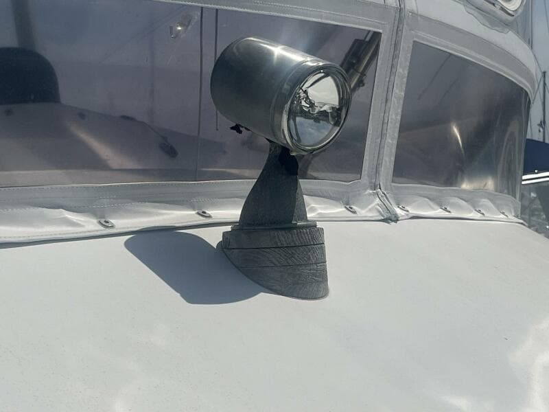 1987 Symbol 44 Sun Deck MK II