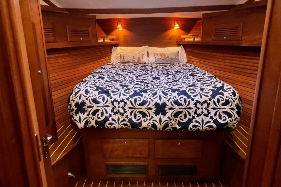 2008 Sabre 42 Hardtop Express