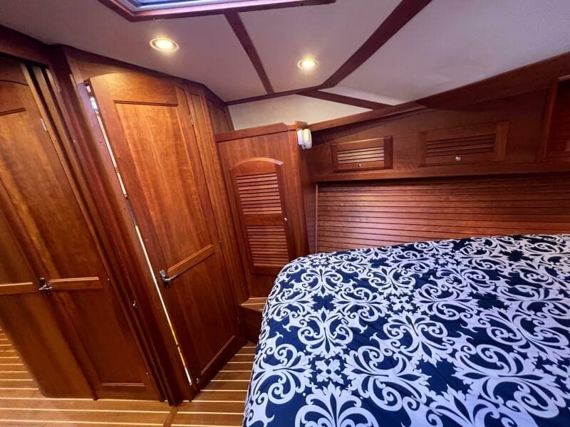 2008 Sabre 42 Hardtop Express