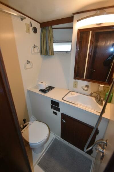 1978 Hatteras 46 Convertible