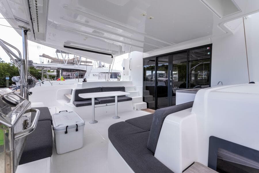2023 Lagoon 50 - Photo 7