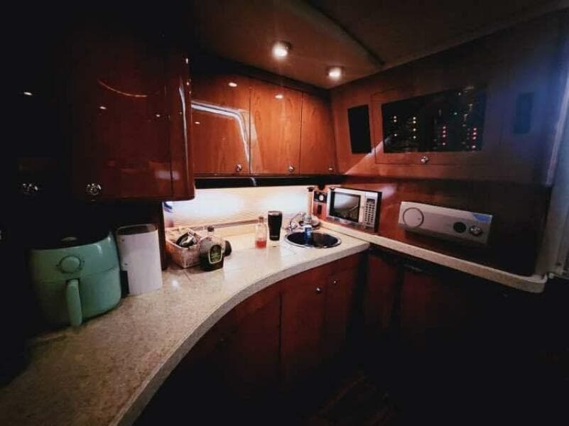 2007 Regal 4460 Commodore