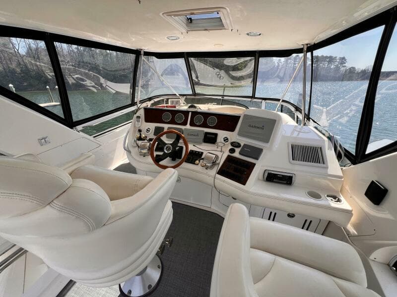 2004 Sea Ray 480 Sedan Bridge