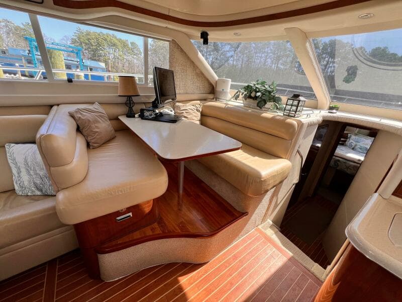 2004 Sea Ray 480 Sedan Bridge