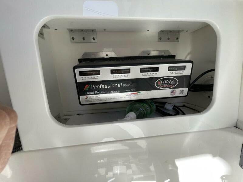 2024 Sea Fox 288 Commander