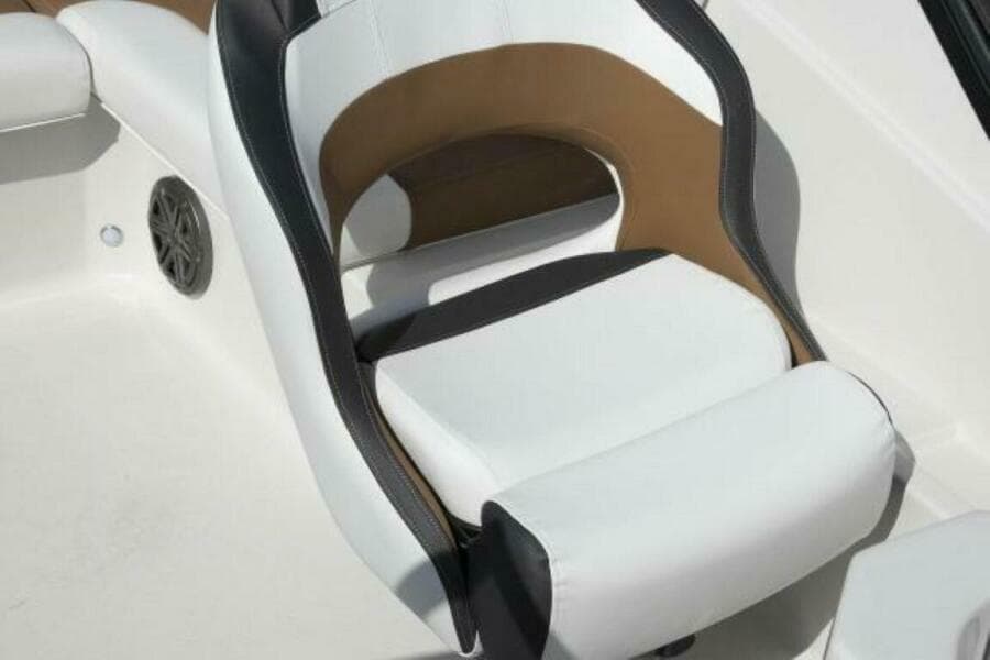 2025 Starcraft SVX 211 OB