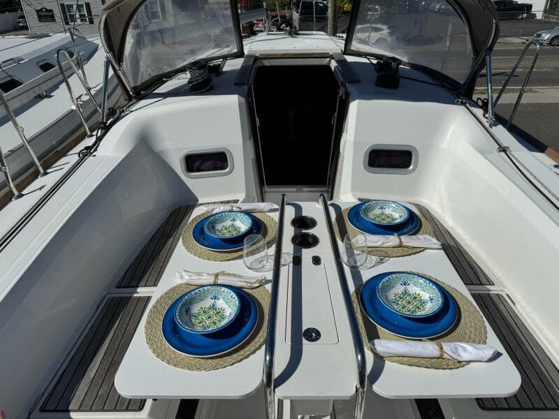 2020 Jeanneau Sun Odyssey 349