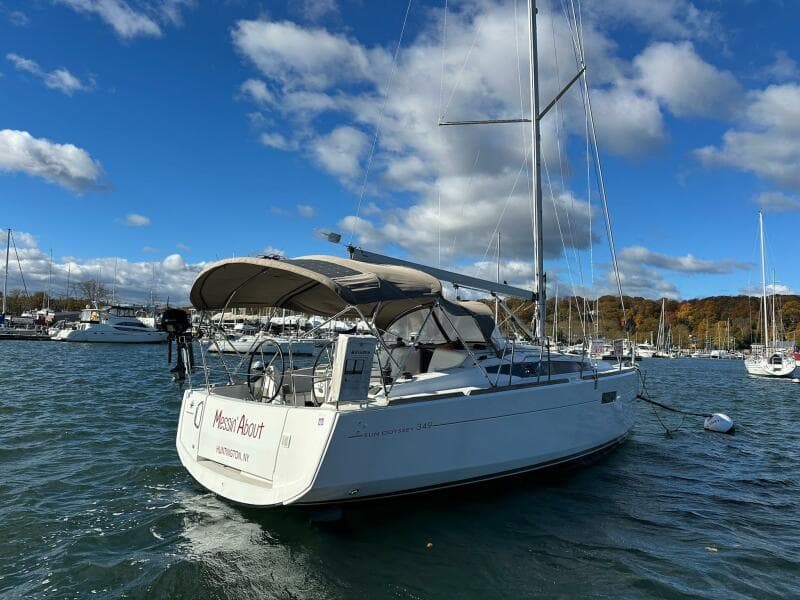 2019 Jeanneau Sun Odyssey 349