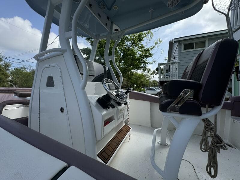 2017 Tidewater 252 LXF