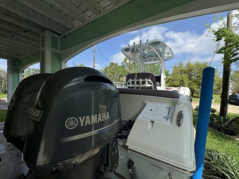 2017 Tidewater 252 LXF