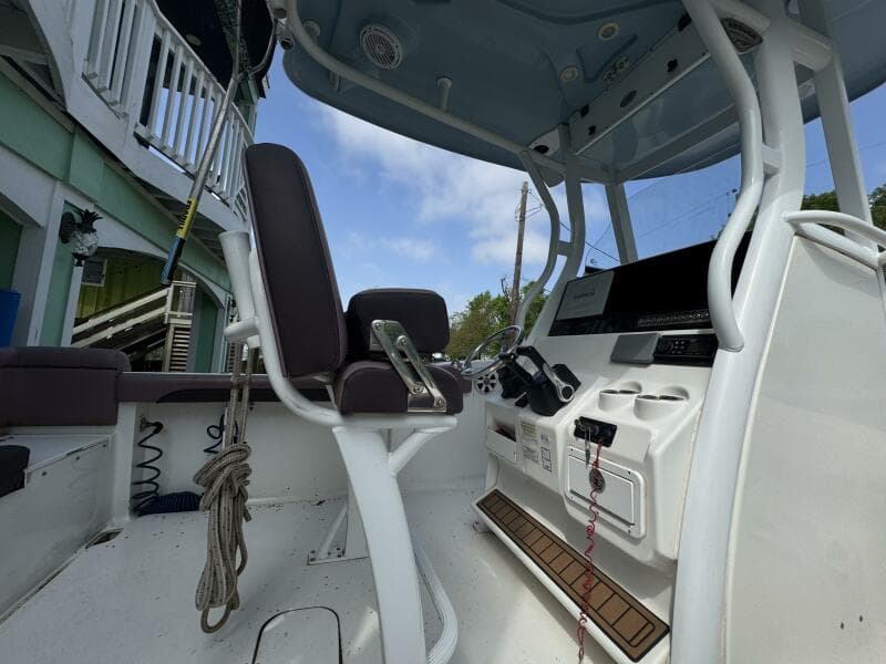 2017 Tidewater 252 LXF