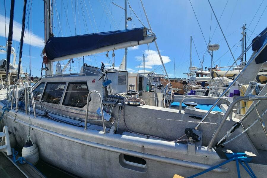 2004 Dudley Dix Jacobs Bros 43 Pilot