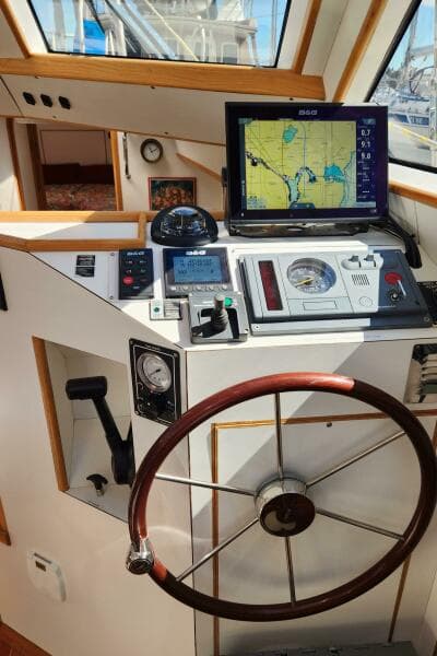 2004 Dudley Dix Jacobs Bros 43 Pilot