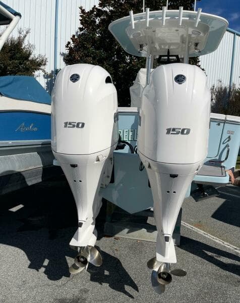 2020 Regulator 23'CC