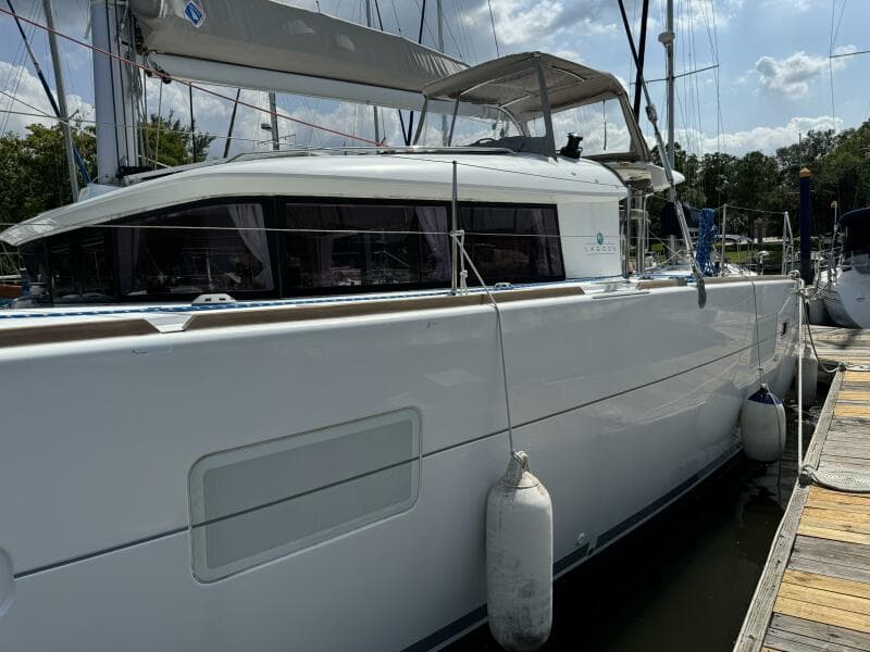 2016 Lagoon 400 S2