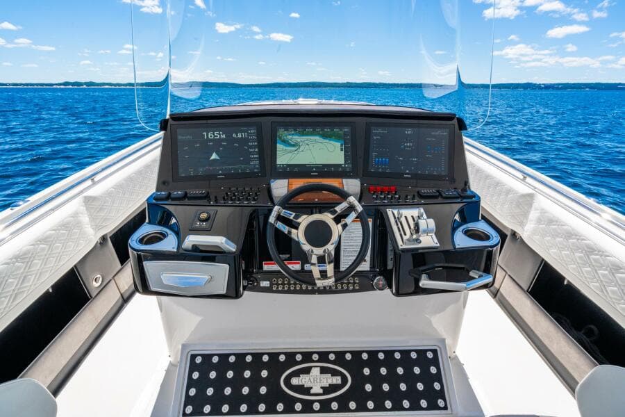 2019 Cigarette 41 GTR Reserve