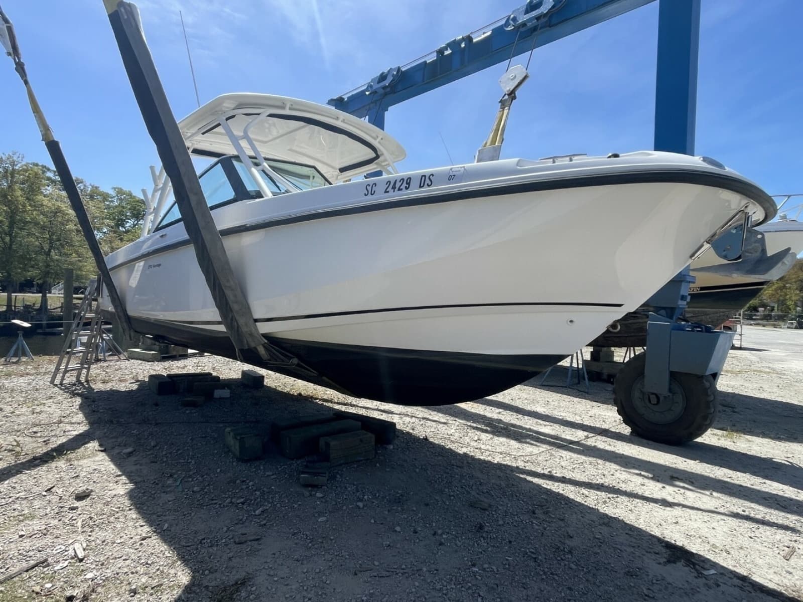 2016 Boston Whaler 270 Vantage