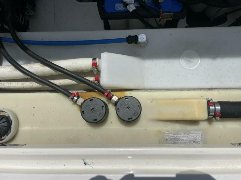 2016 Boston Whaler 270 Vantage