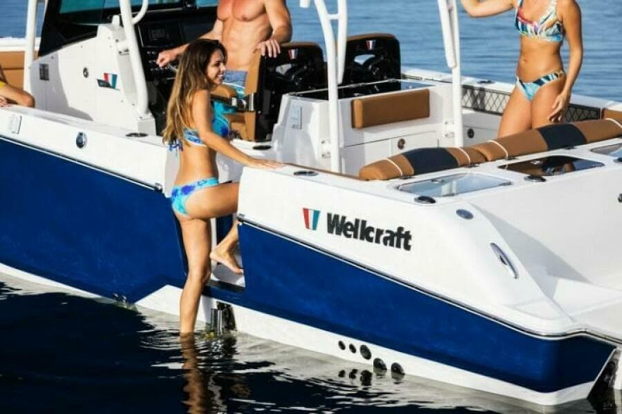 2025 Wellcraft 302 Fisherman