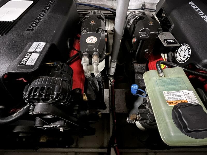 2005 Chris-Craft Corsair 28