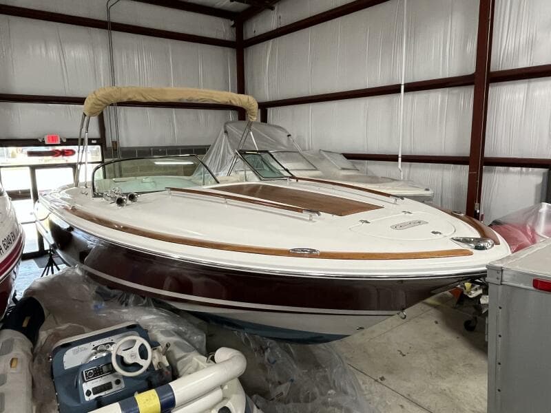 2005 Chris-Craft Corsair 28