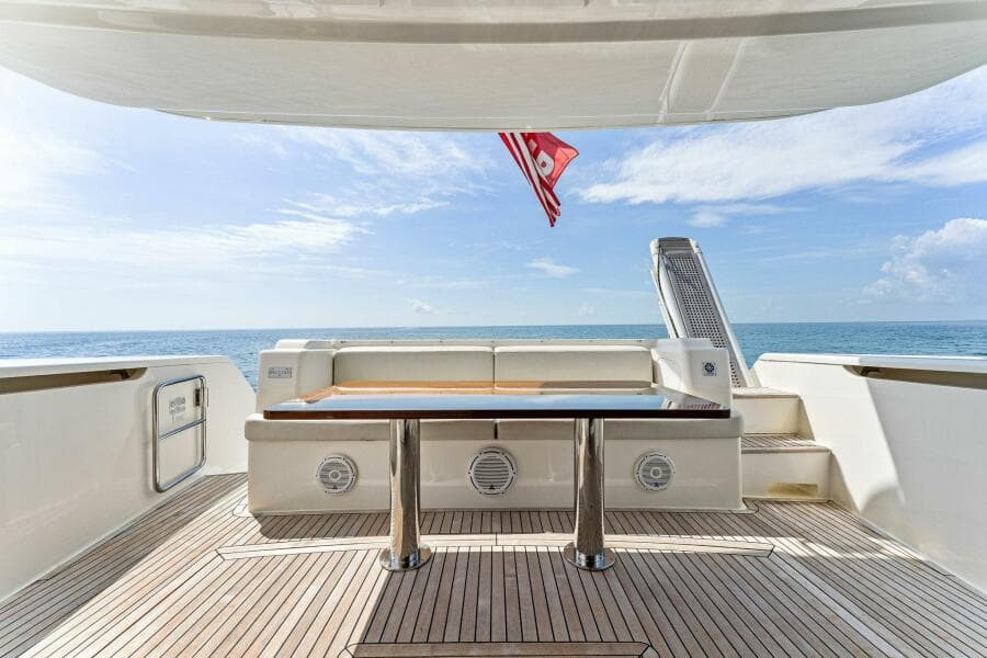2013 Ferretti Yachts 620 Aft Deck