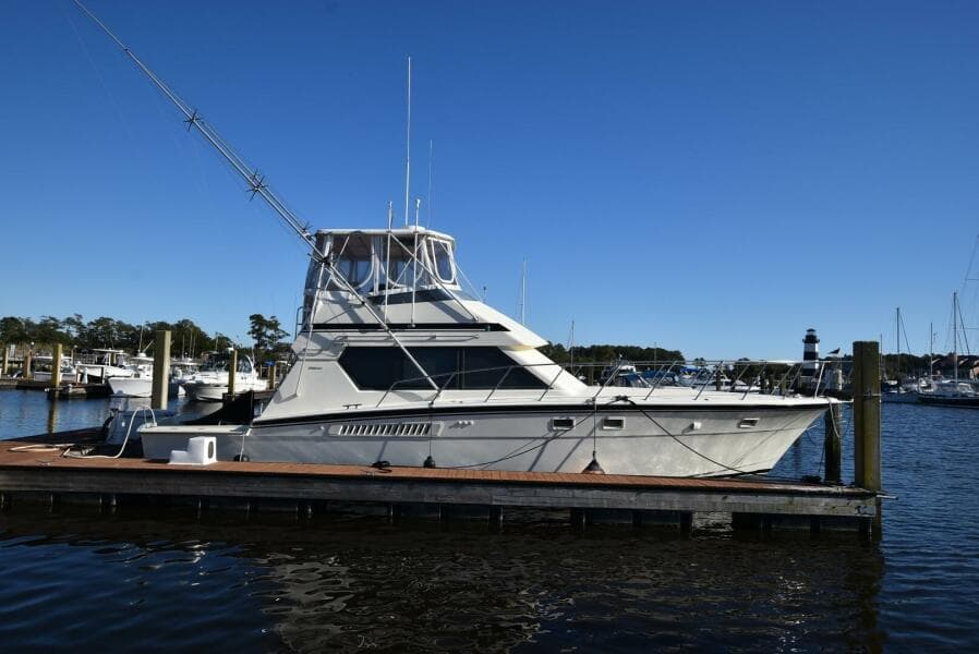 1988 Hatteras 48 Convertible