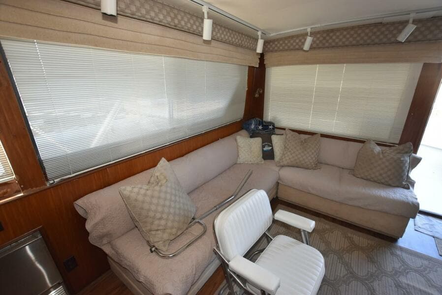 1988 Hatteras 48 Convertible