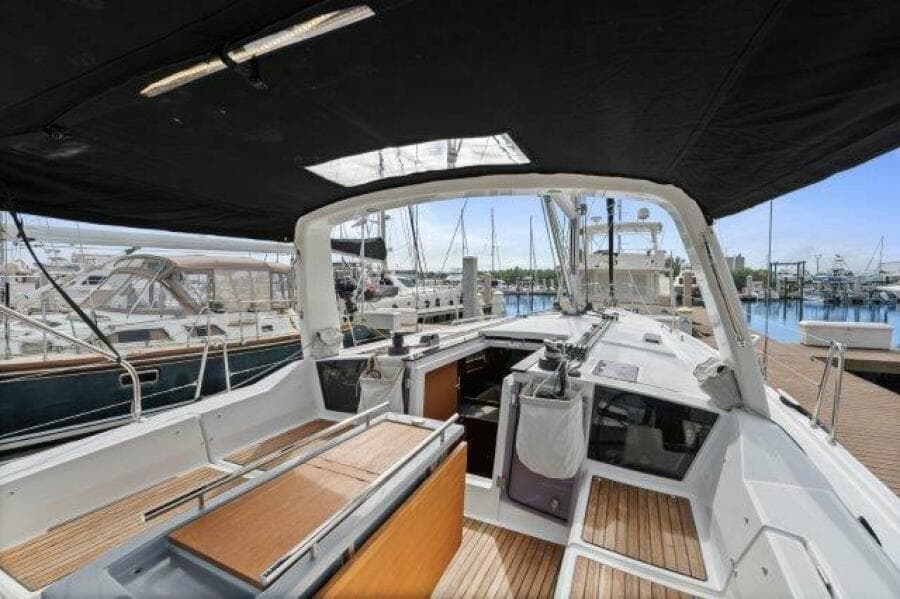 2018 Beneteau 41.1