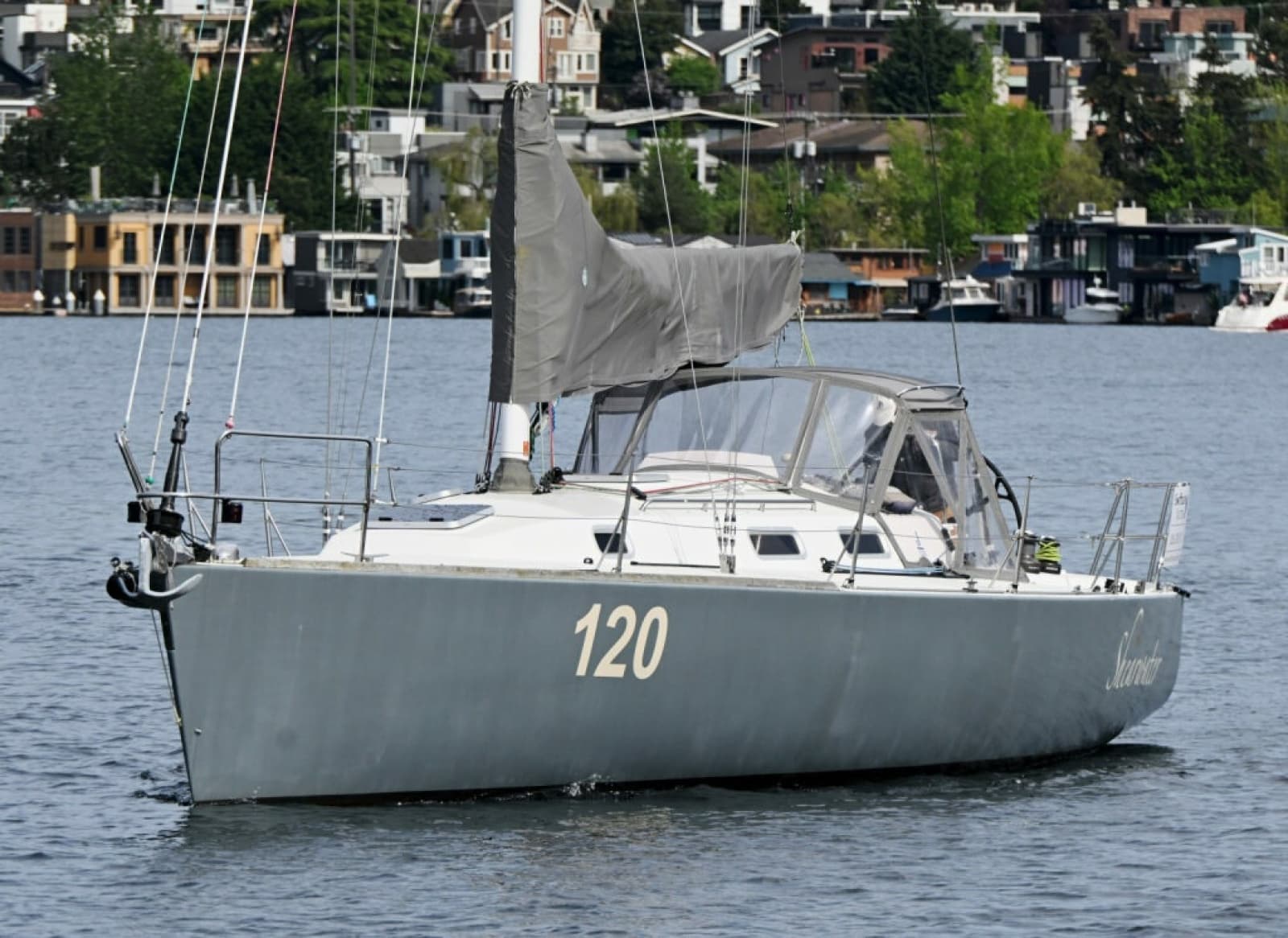1998 J Boats J/120 - Photo 2
