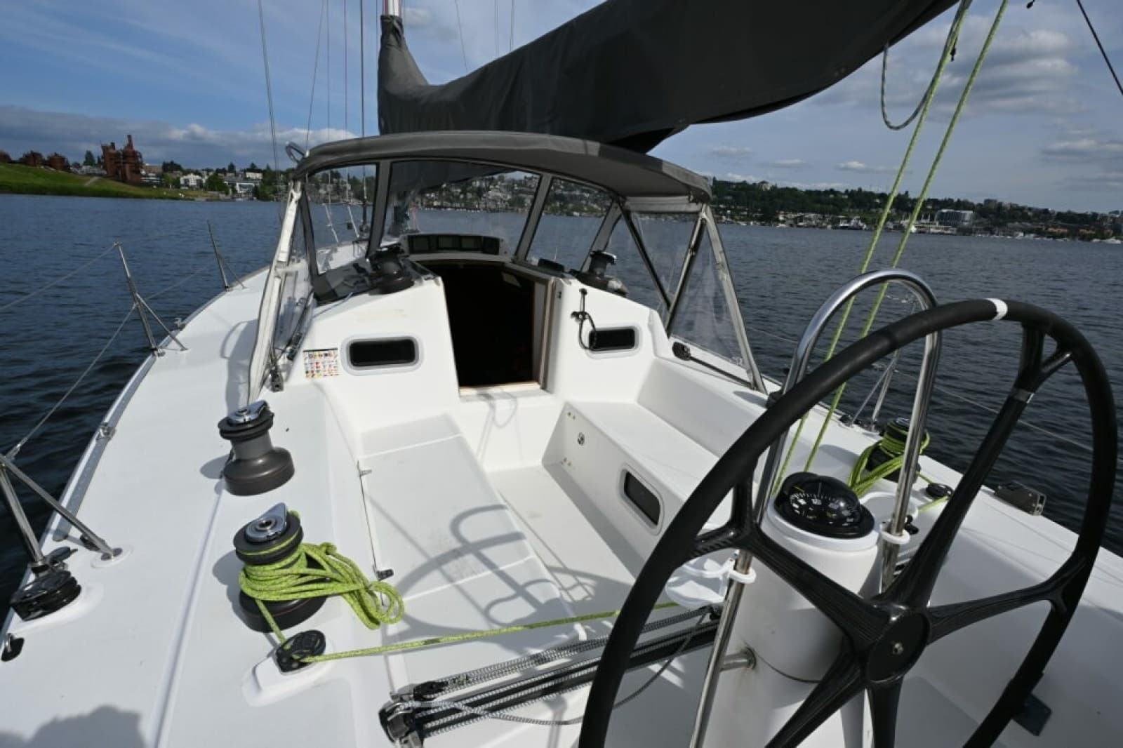 1998 J Boats J/120 - Photo 23