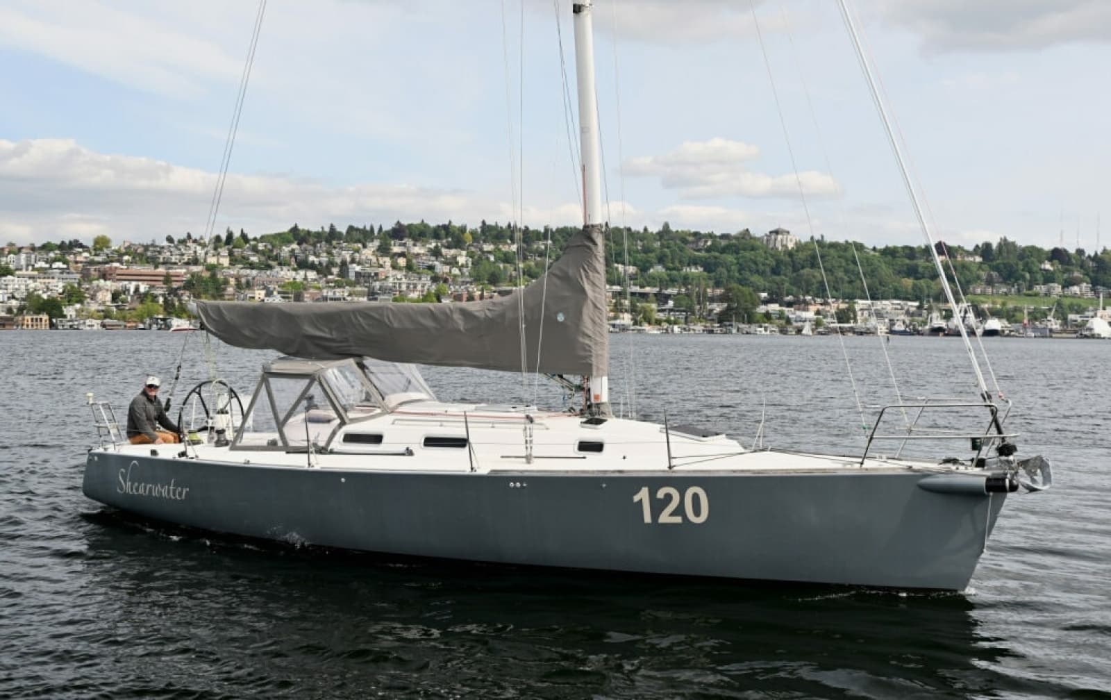 1998 J Boats J/120 - Photo 4