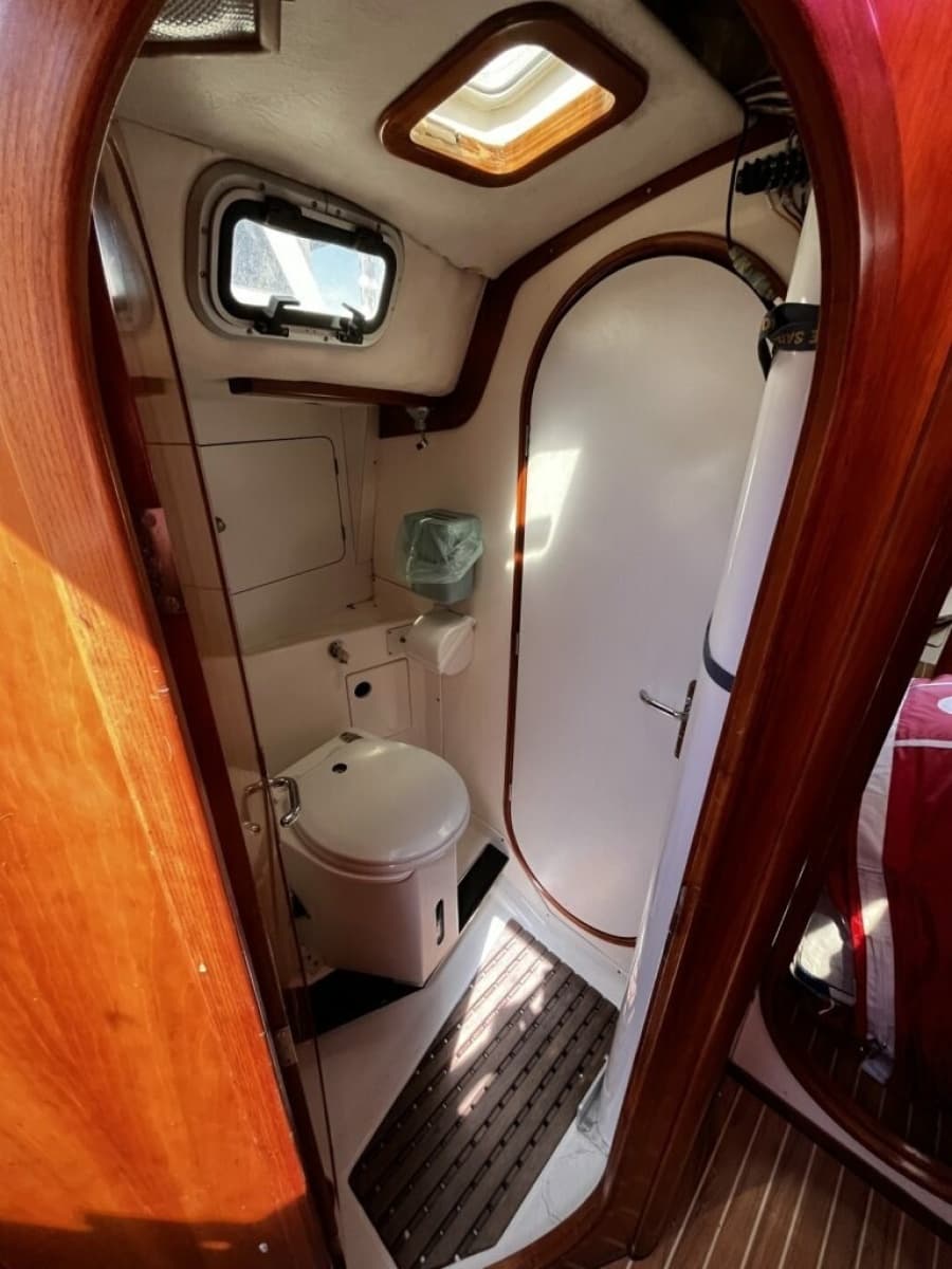 1998 J Boats J/120 - Photo 15