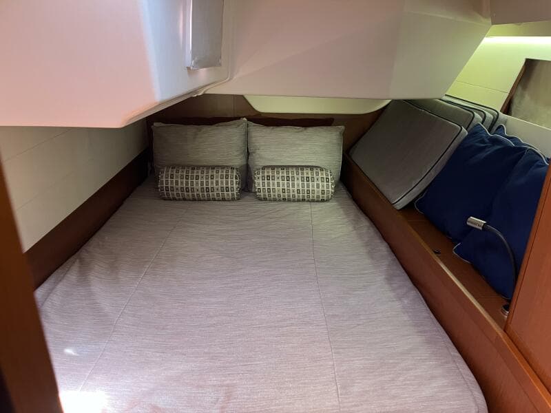 Beneteau Oceanis 48