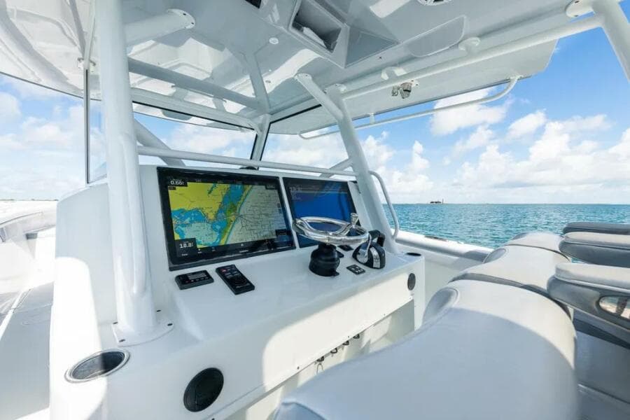 2019 Yellowfin 42 Center Console