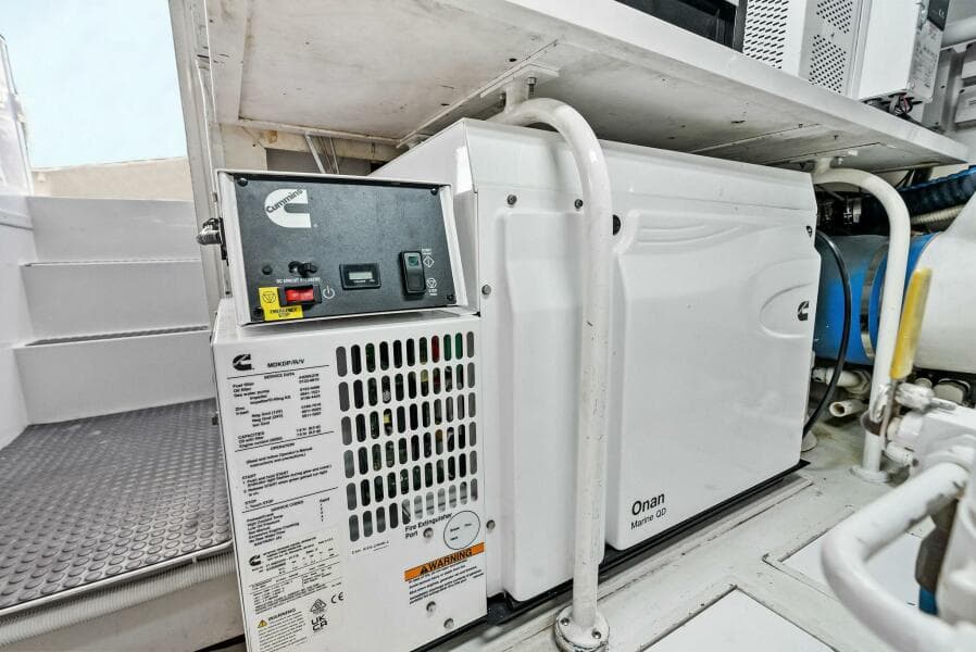 2002 Viking 65 Convertible 'Cajun Queen'