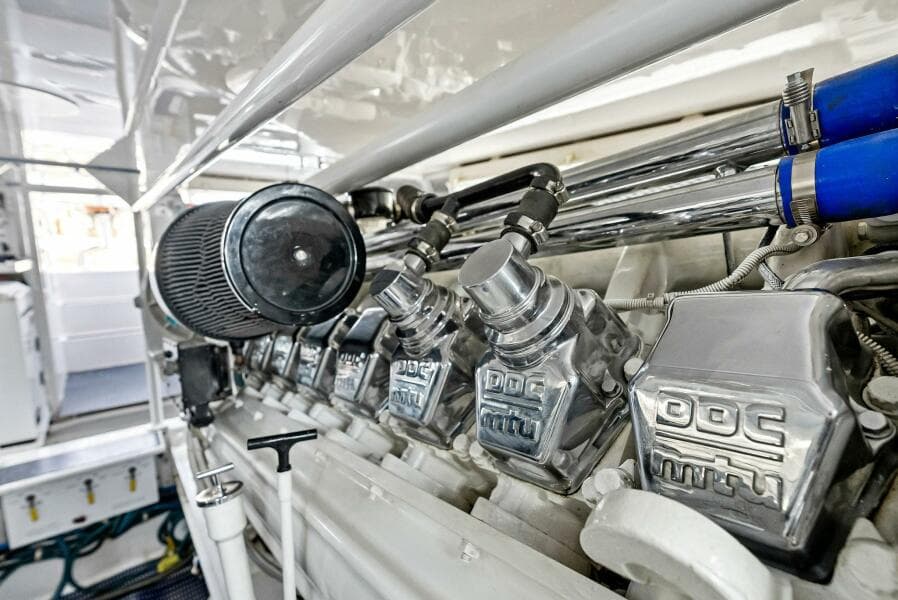 2002 Viking 65 Convertible 'Cajun Queen'