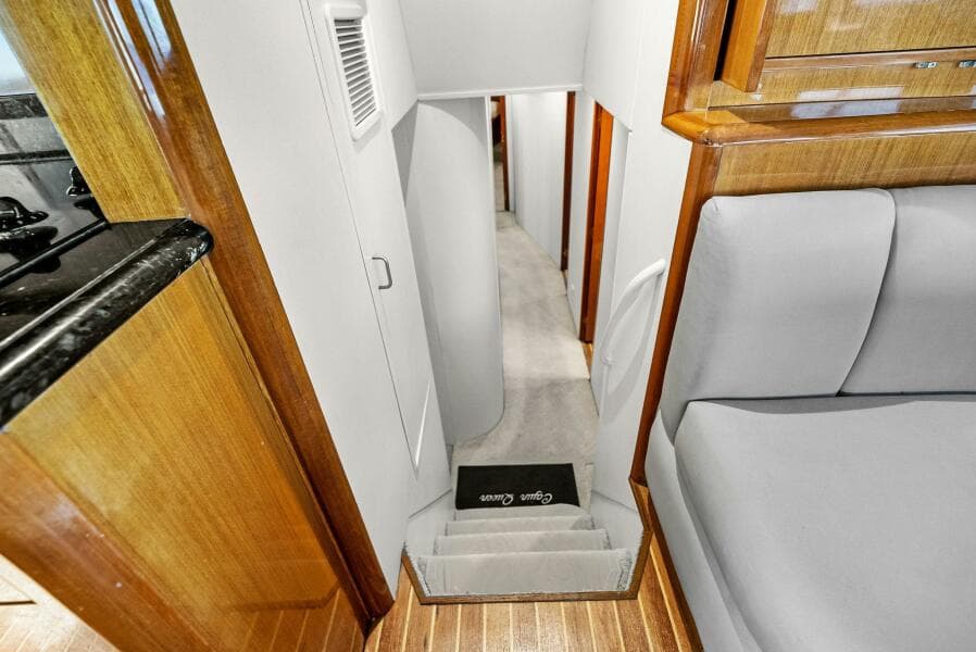 2002 Viking 65 Convertible 'Cajun Queen'