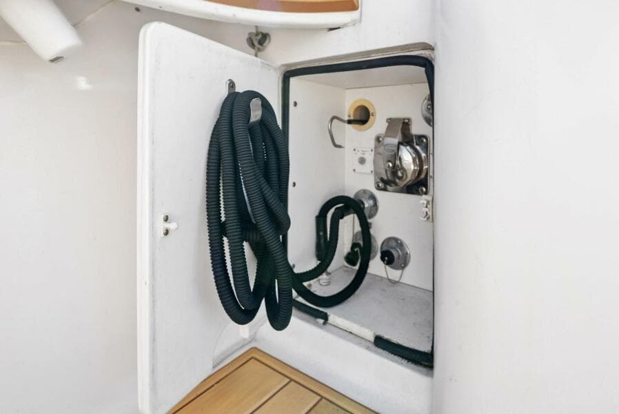 2002 Viking 65 Convertible 'Cajun Queen'