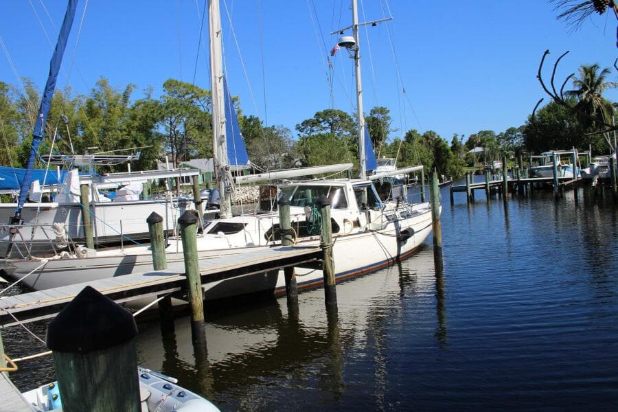 1974 Camper & Nicholsons Center Cockpit