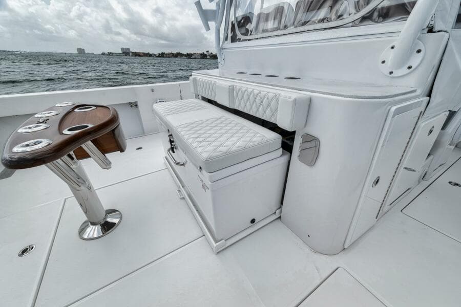 2024 Front Runner 47 CC