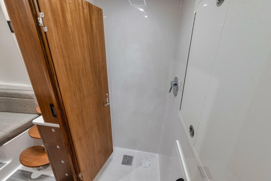 2024 Front Runner 47 CC