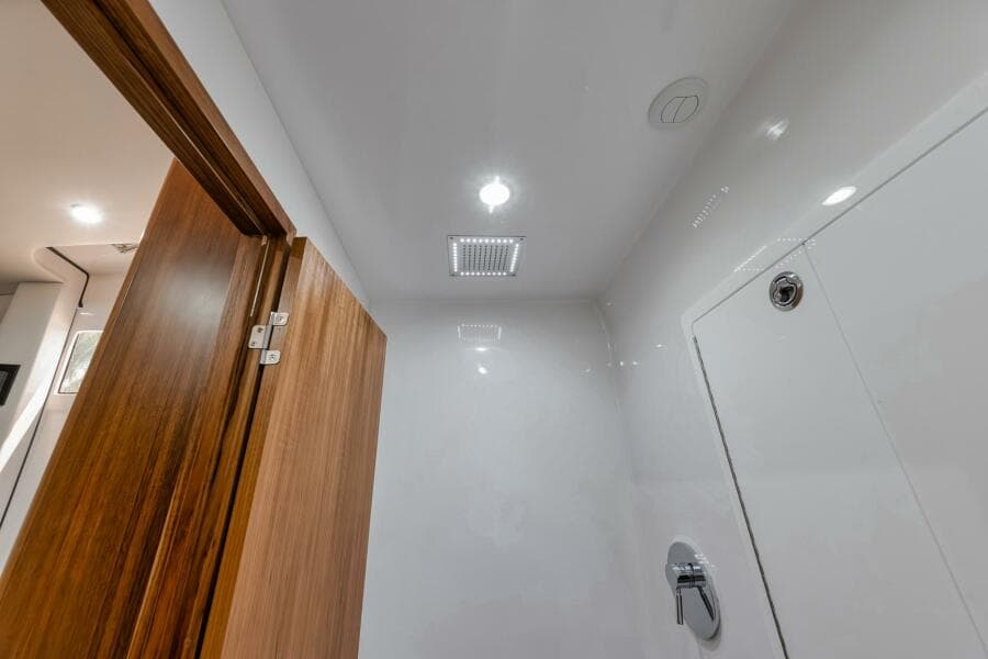 2024 Front Runner 47 CC