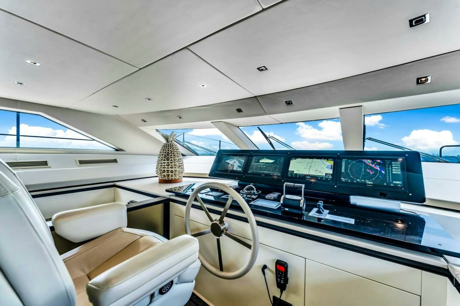 2022 Sanlorenzo Sanlorenzo Sl90A