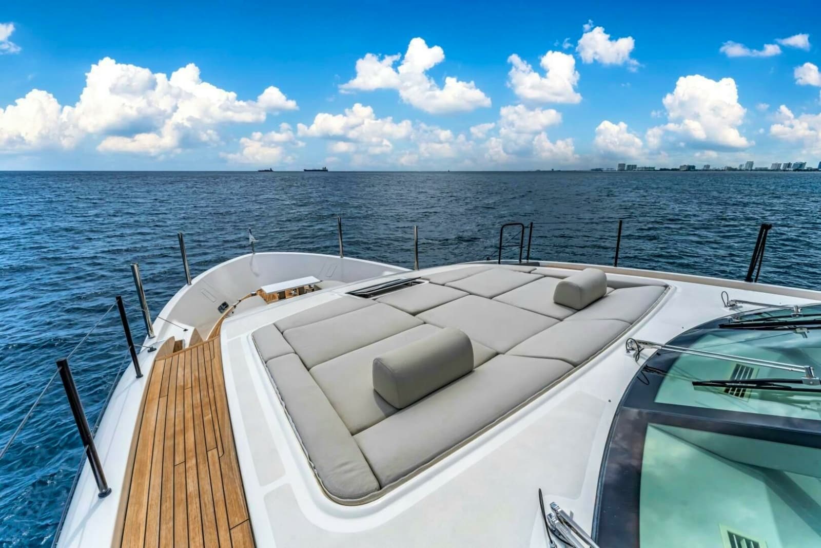 2022 Sanlorenzo Sanlorenzo Sl90A