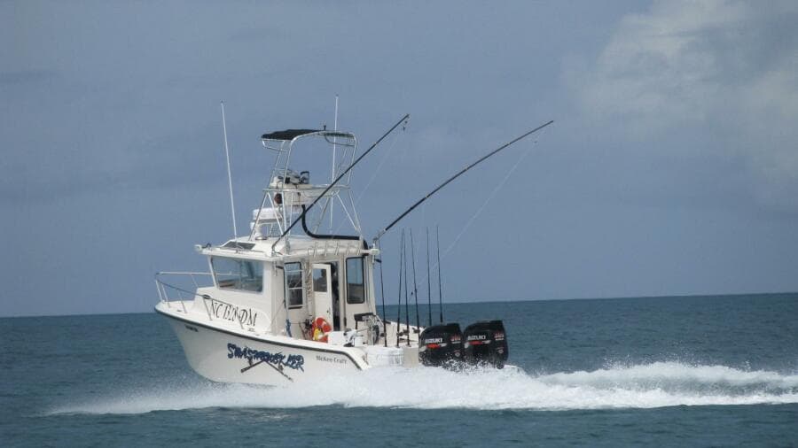 2009 McKee Craft Pilothouse 28