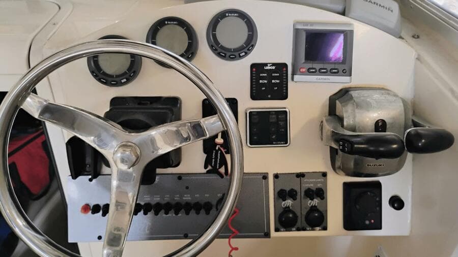 2009 McKee Craft Pilothouse 28