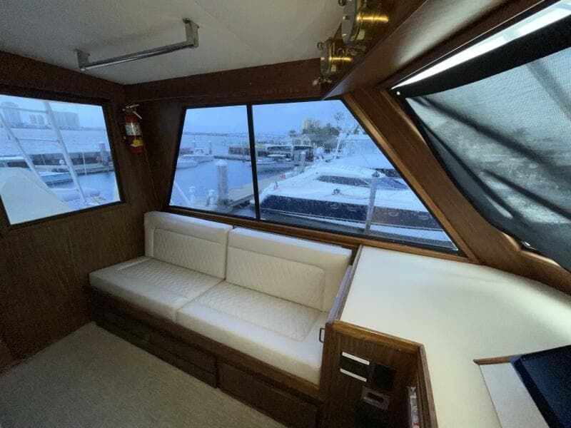 1985 Hatteras Enclosed Bridge - Photo 27