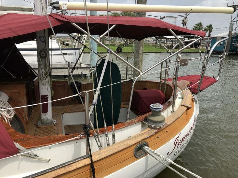 HC 43 Irreversible Cockpit