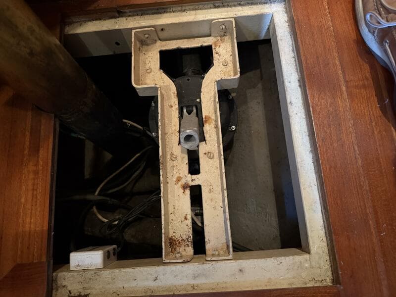 1984 Hans Christian 43 Traditional